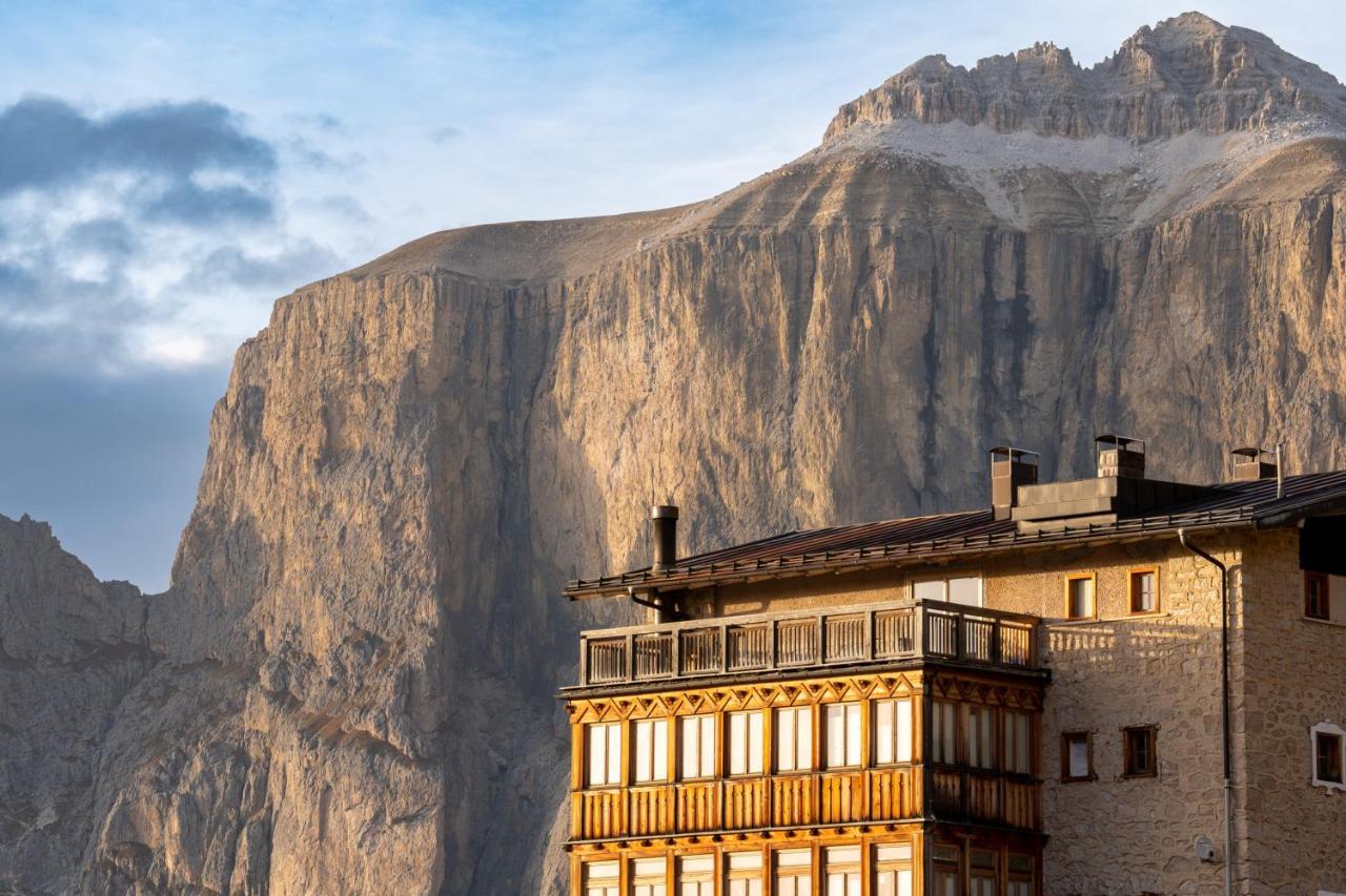 Hotel Pordoi Passo Pordoi Vegetarian Hotel Канацеї Екстер'єр фото