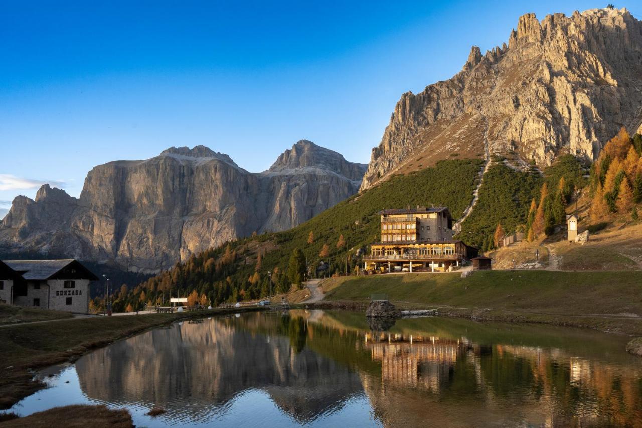 Hotel Pordoi Passo Pordoi Vegetarian Hotel Канацеї Екстер'єр фото